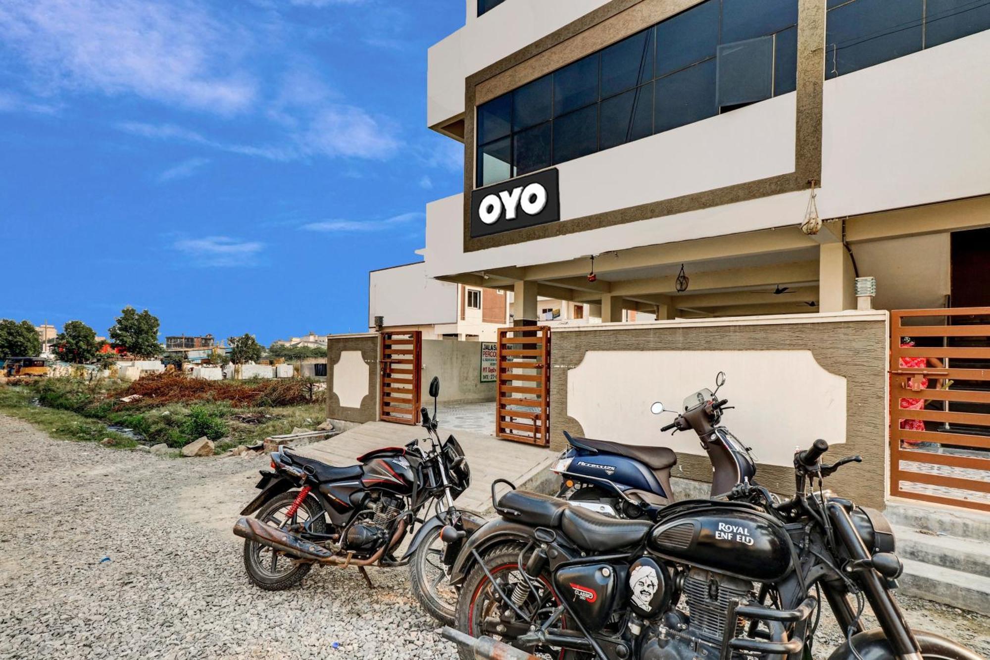 Guntūr Oyo Vnr Convention酒店 外观 照片